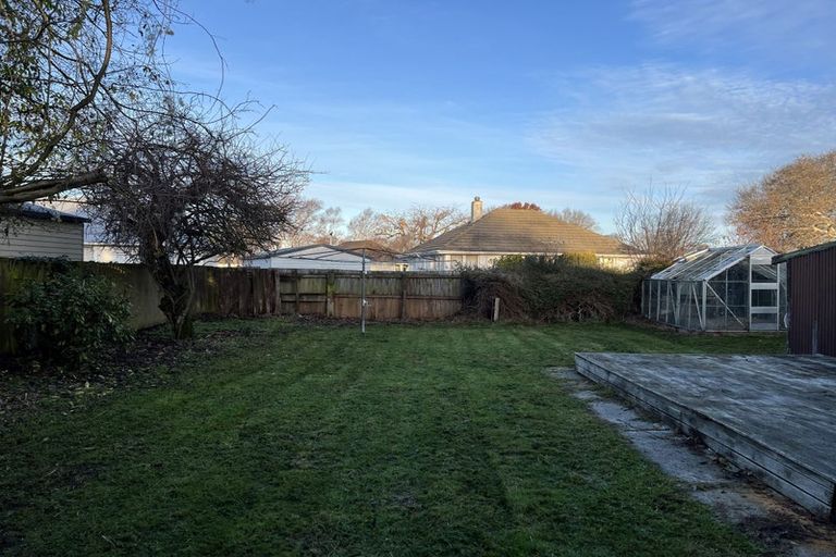 Photo of property in 6 Attlee Crescent, Bryndwr, Christchurch, 8053