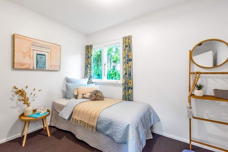 Photo of property in 6a Wharemauku Road, Raumati Beach, Paraparaumu, 5032