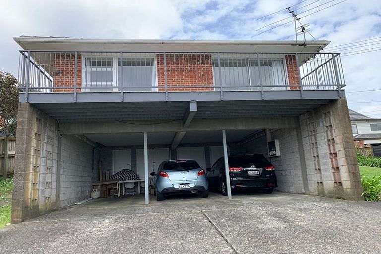 Photo of property in 1/4 Dewsbury Terrace, Castor Bay, Auckland, 0620