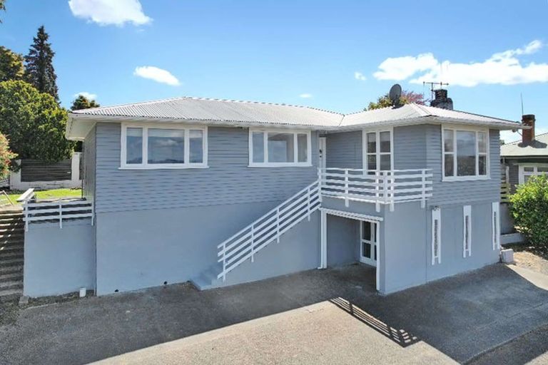 Photo of property in 62 Mahoe Street, Melville, Hamilton, 3206