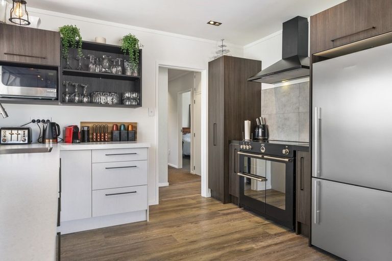 Photo of property in 13 Fairview Place, Te Puke, 3119