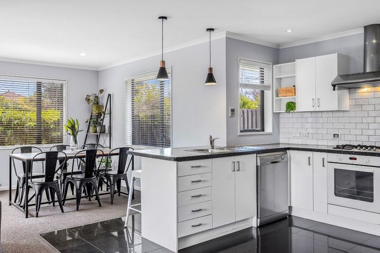 Photo of property in 106 Bassett Street, Burwood, Christchurch, 8083