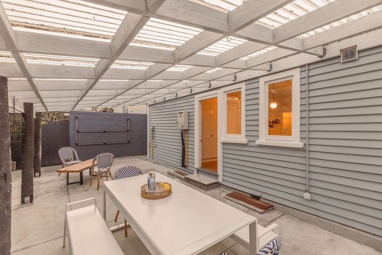 Photo of property in 6 Canon Street, St Albans, Christchurch, 8014