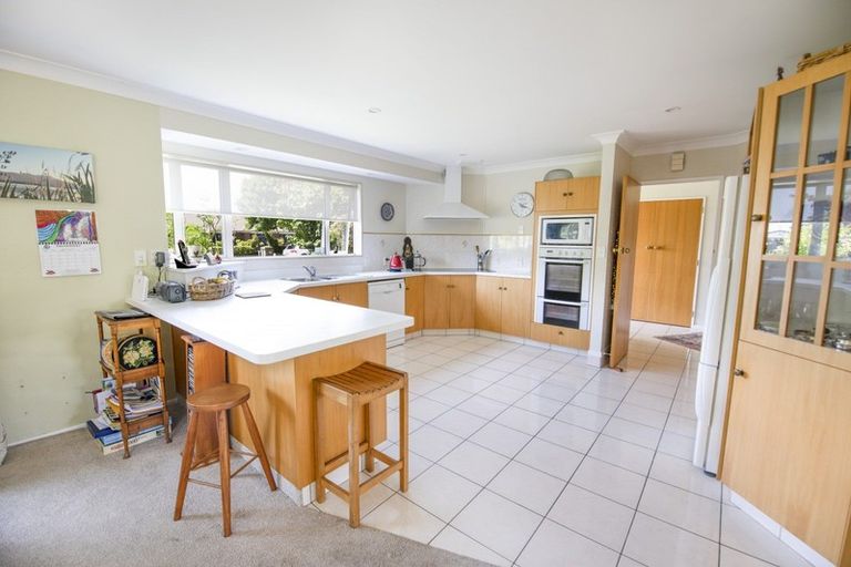 Photo of property in 128 Avenue Road, Greenmeadows, Napier, 4112