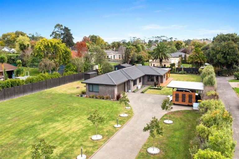 Photo of property in 20 Station Road, Huapai, Kumeu, 0810