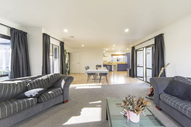 Photo of property in 18 Ernest Road, Fairview Downs, Hamilton, 3214
