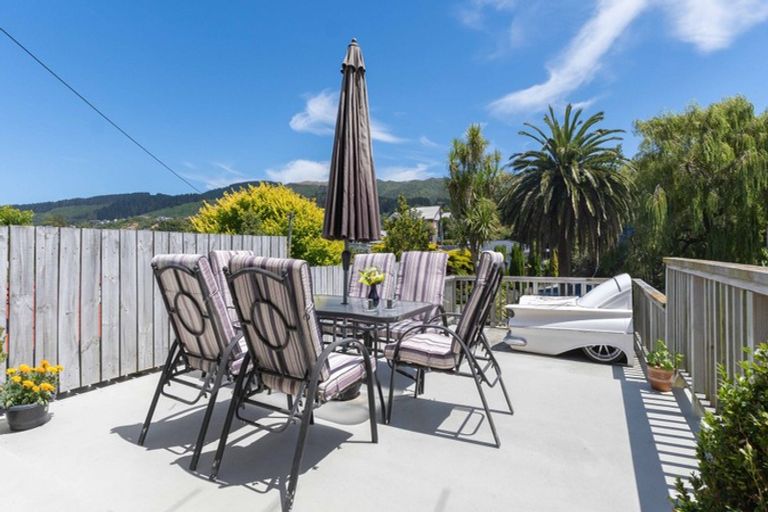 Photo of property in 6a Coates Street, Tawa, Wellington, 5028