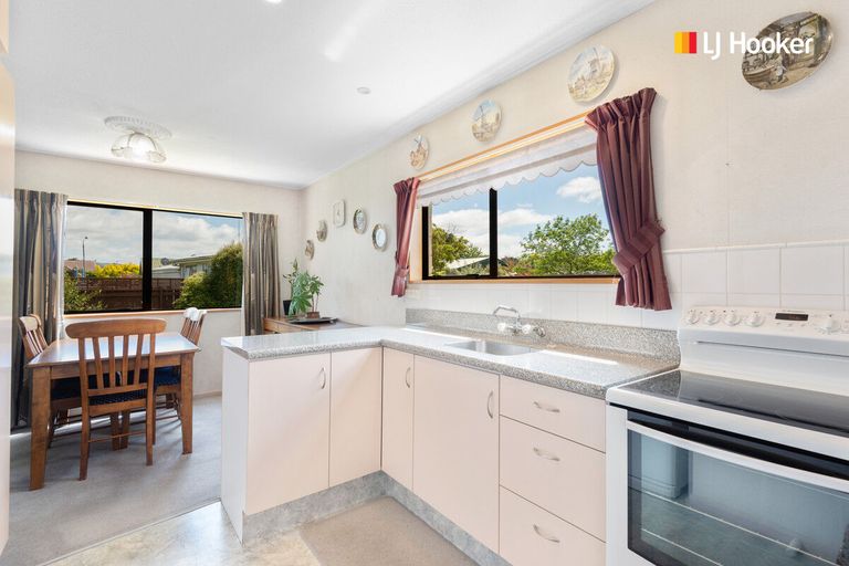 Photo of property in 131 Hagart-alexander Drive, Mosgiel, 9024