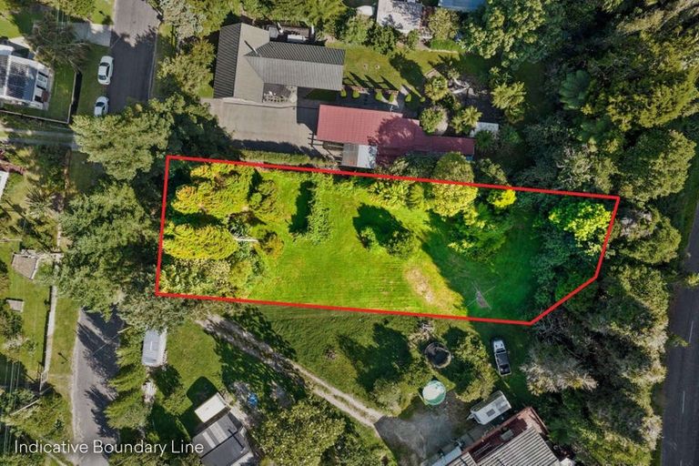 Photo of property in 10 Tombleson Road, Lake Rotoma, Rotorua, 3074