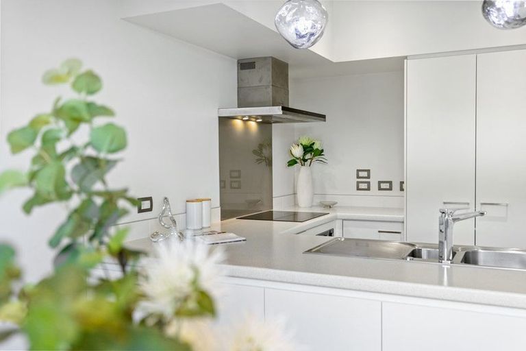 Photo of property in 33 Wallace Road, Hobsonville, Auckland, 0616