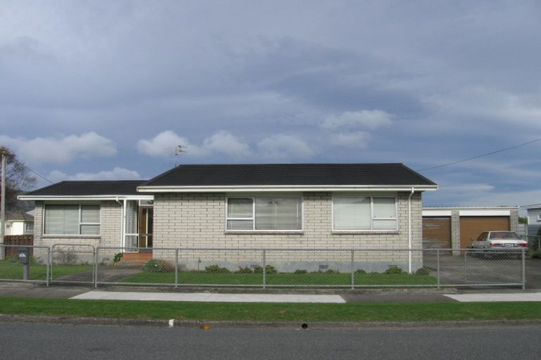 Photo of property in 9 Burcham Street, Taita, Lower Hutt, 5011