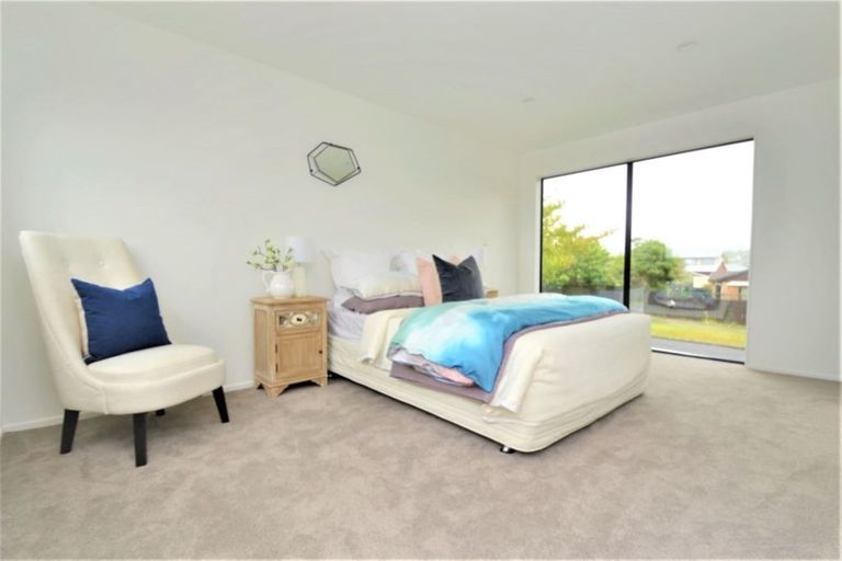 Photo of property in 46b Willerton Avenue, New Lynn, Auckland, 0600