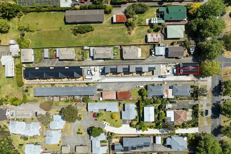 Photo of property in 11/20 Seabrook Avenue, New Lynn, Auckland, 0600