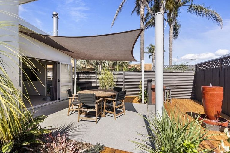 Photo of property in 12 Paua Cove, Papamoa Beach, Papamoa, 3118