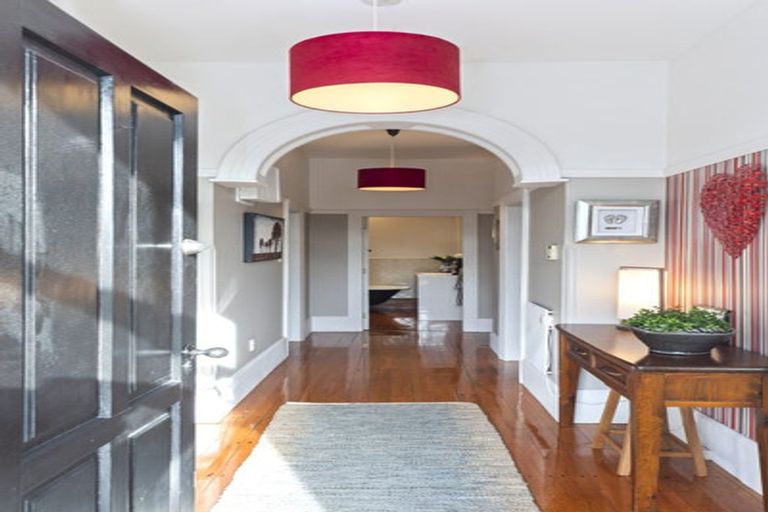 Photo of property in 32 Taylors Avenue, Bryndwr, Christchurch, 8052