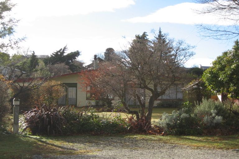 Photo of property in 5 Wiley Road, Wanaka, 9305