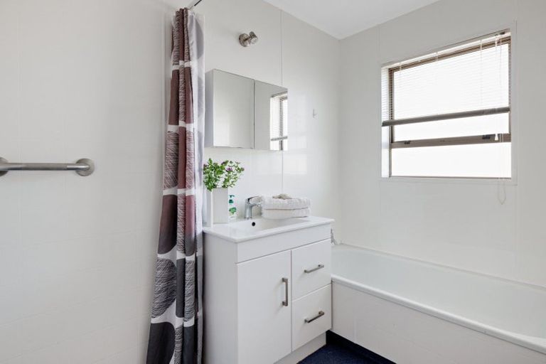 Photo of property in 1/22 Kowhai Street, Tauranga South, Tauranga, 3112