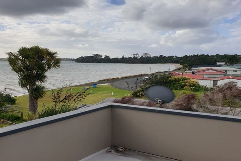 Photo of property in 4 First Avenue, Glenbrook, Waiuku, 2681