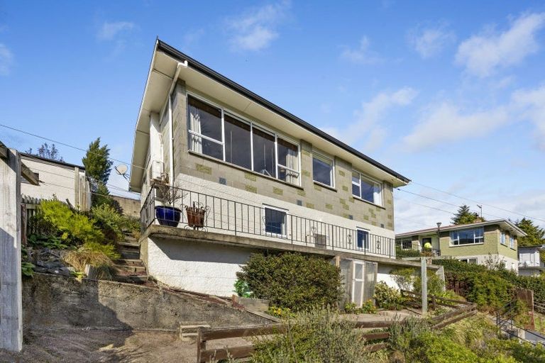 Photo of property in 487 Kaikorai Valley Road, Bradford, Dunedin, 9011