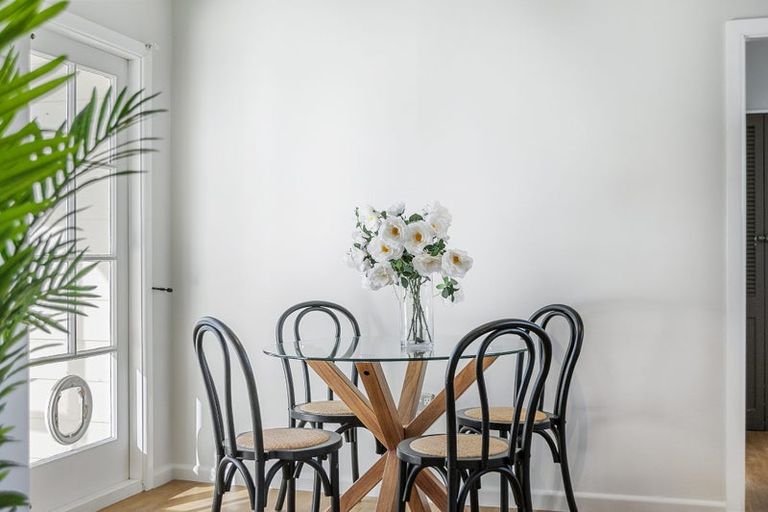 Photo of property in 1/39 Richill Street, Belfast, Christchurch, 8051