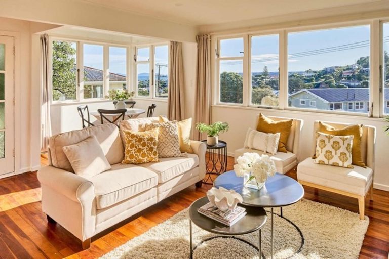 Photo of property in 153 Dimock Street, Titahi Bay, Porirua, 5022