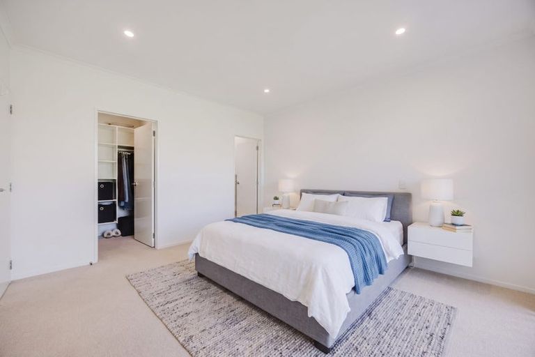 Photo of property in 32 Whenuapai Drive, Whenuapai, Auckland, 0618