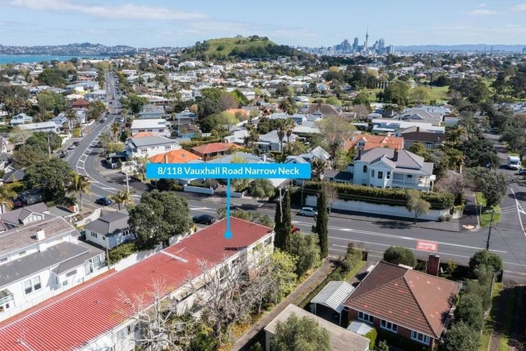 Photo of property in 8/118 Vauxhall Road, Narrow Neck, Auckland, 0624