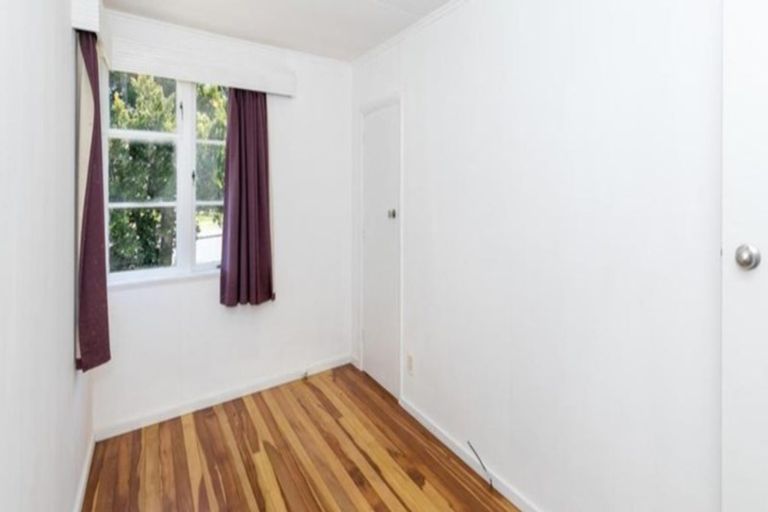 Photo of property in 102 Holland Road, Fairfield, Hamilton, 3214