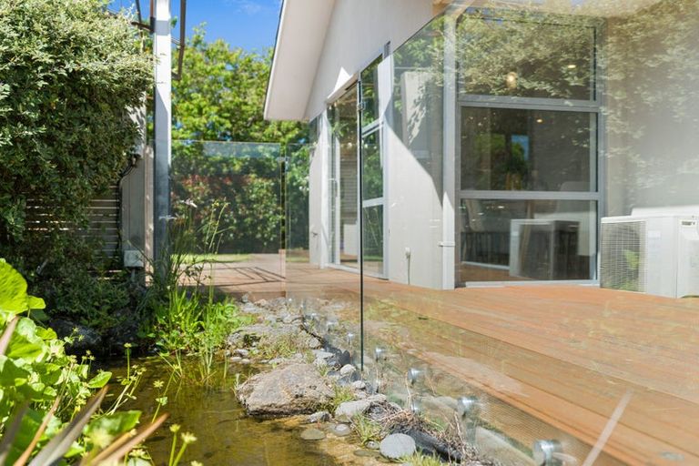 Photo of property in 21 Westpark Drive, Burnside, Christchurch, 8053