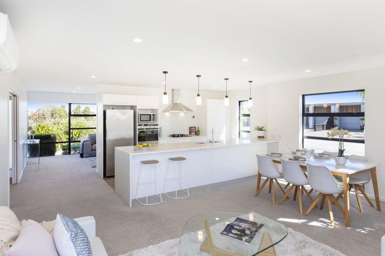 Photo of property in 1 Tangy Loch Lane, Broomfield, Christchurch, 8042