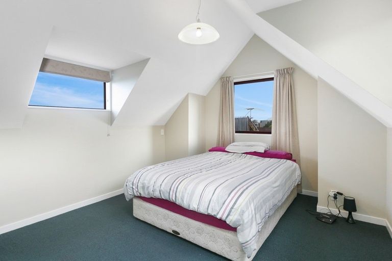 Photo of property in 21 Kenmure Road, Belleknowes, Dunedin, 9011