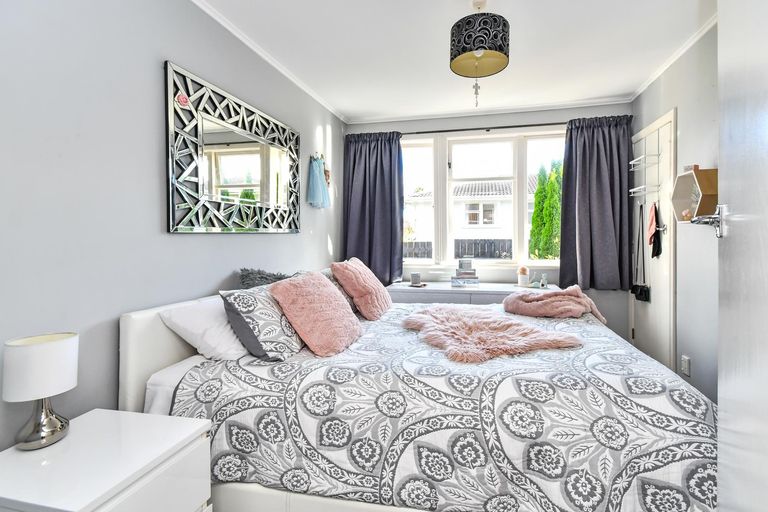 Photo of property in 22 Old Wairoa Road, Papakura, 2110