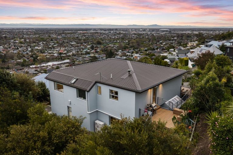 Photo of property in 50 Woodlau Rise, Huntsbury, Christchurch, 8022