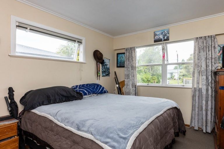 Photo of property in 3 Cranby Crescent, Onekawa, Napier, 4110