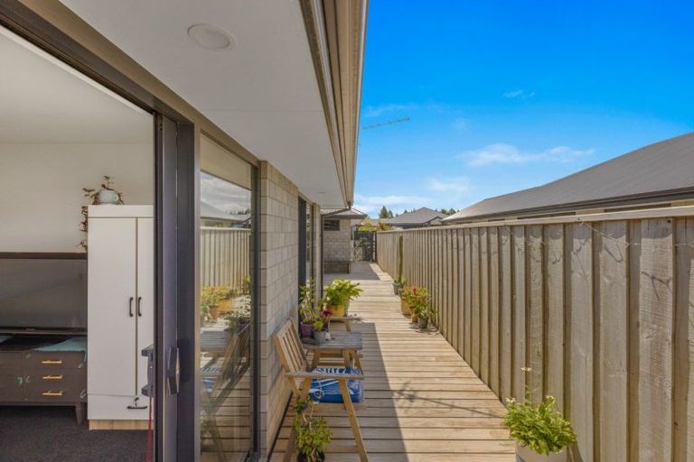 Photo of property in 25 Chris Drive, Rolleston, 7614