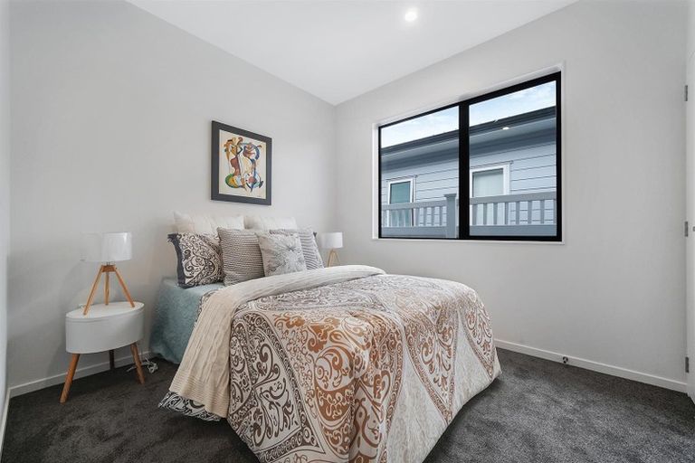 Photo of property in 42 Holcroft Street, Papakura, 2110