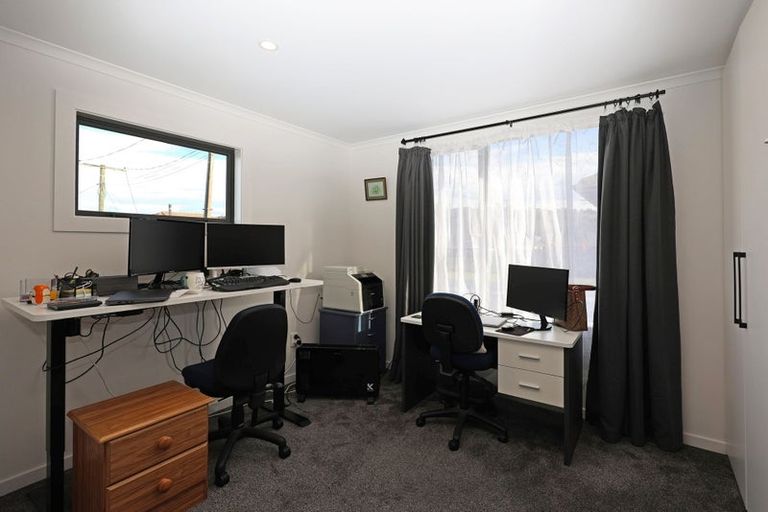 Photo of property in 10 Balmoral Street, Oamaru North, Oamaru, 9400