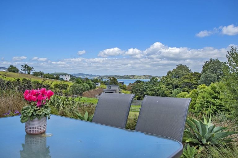 Photo of property in 17 Derwin Lane, Parua Bay, Whangarei, 0174