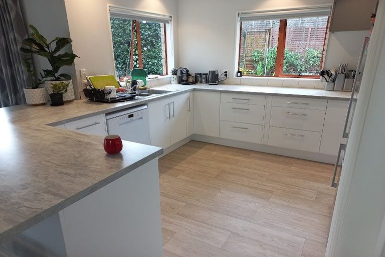 Photo of property in 1 Hidcote Place, Bethlehem, Tauranga, 3110