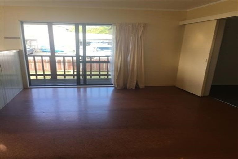 Photo of property in 3 Rose Place, Te Kamo, Whangarei, 0112