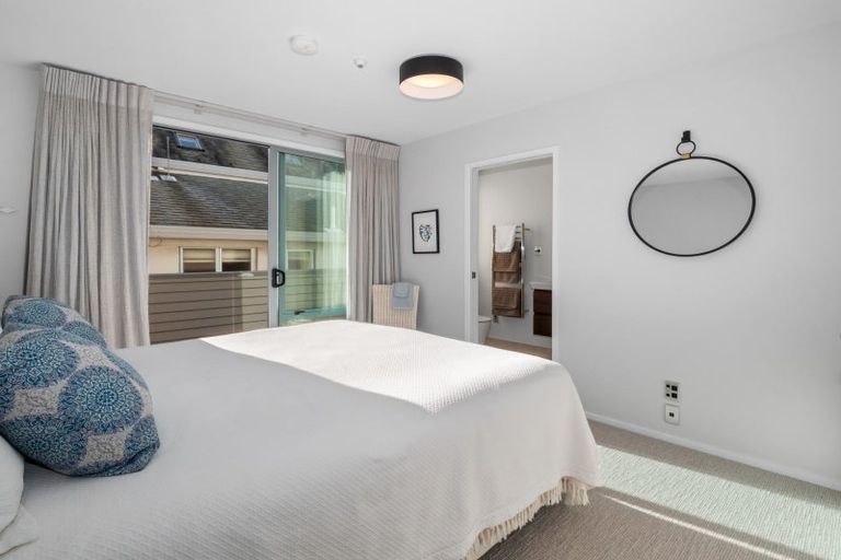 Photo of property in 1/25a Victoria Road, Mount Maunganui, 3116