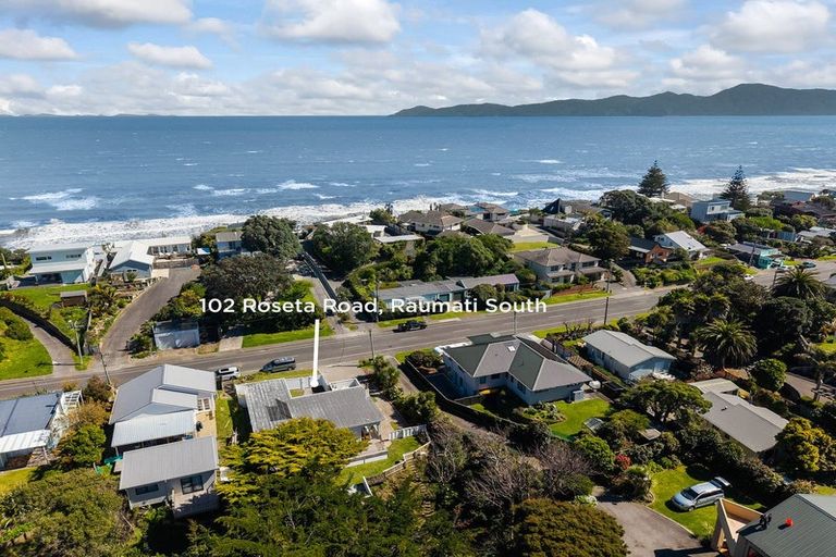 Photo of property in 102 Rosetta Road, Raumati South, Paraparaumu, 5032