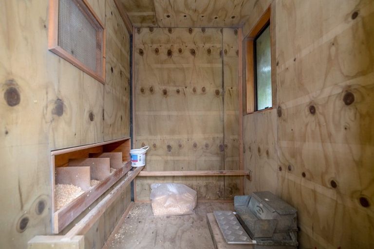 Photo of property in 71 Underhill Road, Featherston, 5710