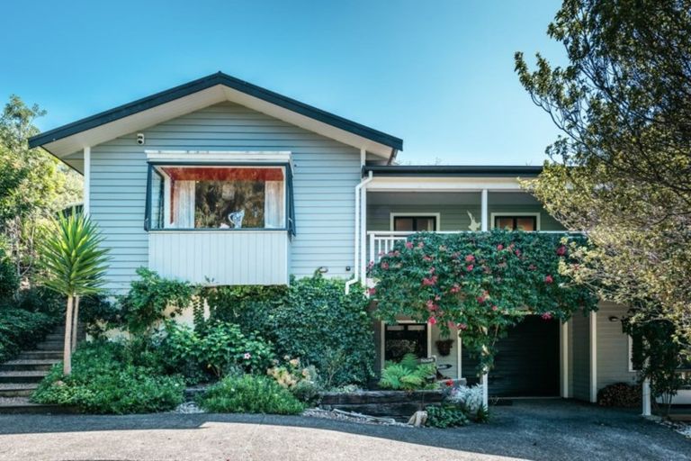 Photo of property in 40 Calais Terrace, Ostend, Waiheke Island, 1081