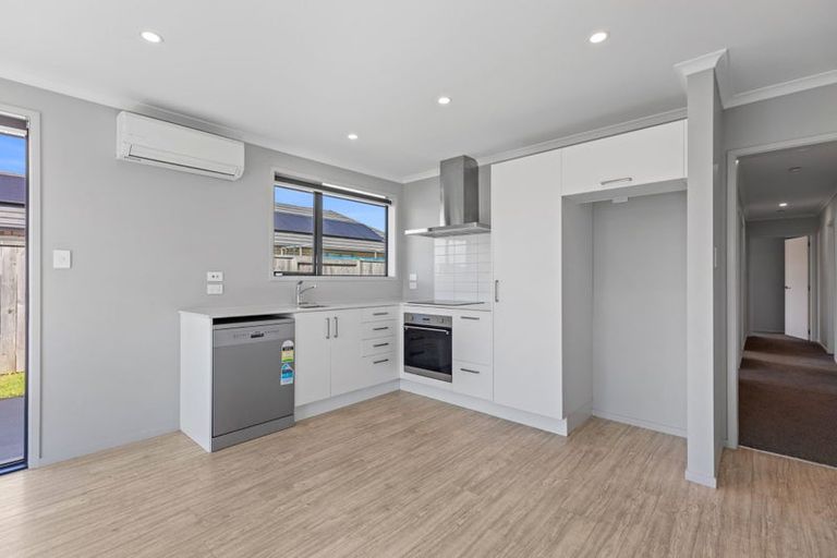 Photo of property in 23 Tamapahore Boulevard, Papamoa Beach, Papamoa, 3118