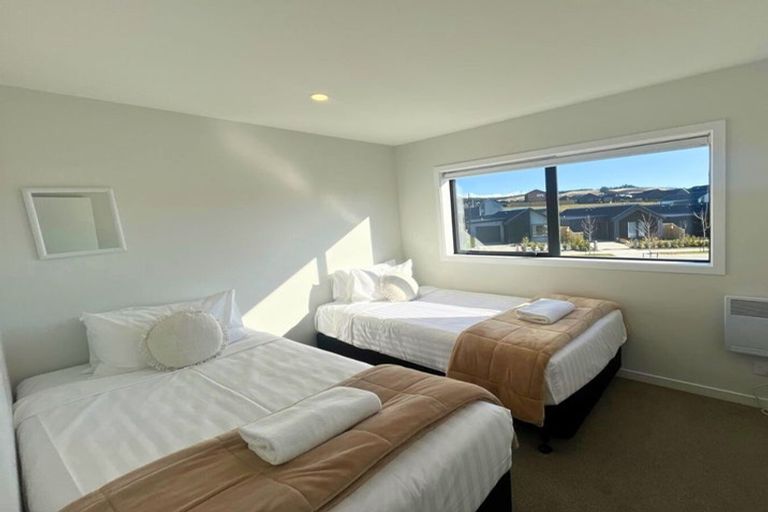 Photo of property in Northlake, 38 Glenavon Green, Wanaka, 9305