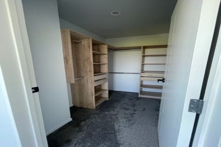 Photo of property in 4 Pineview Drive, Rosehill, Papakura, 2113