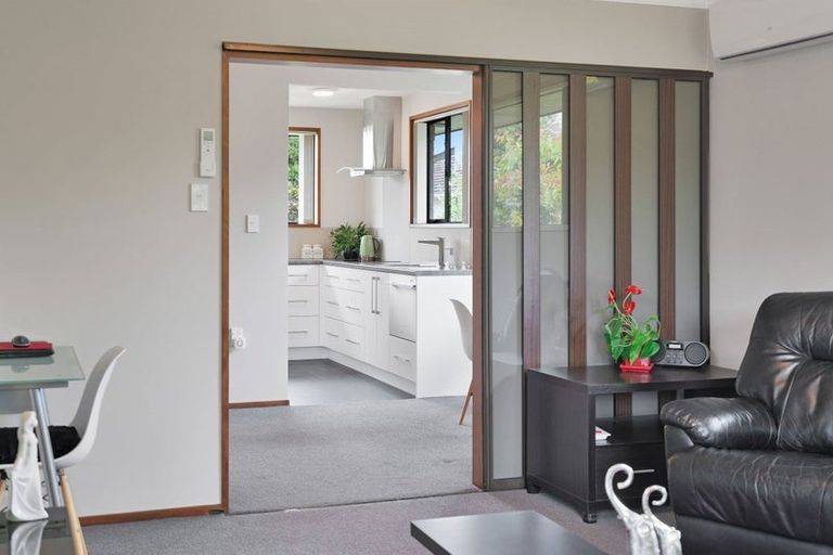 Photo of property in 1/9 Shamrock Place, Halswell, Christchurch, 8025