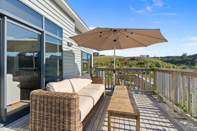 Photo of property in 7 Tama Road, Riversdale Beach, Masterton, 5872