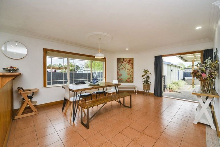 Photo of property in 57 Guy Avenue, Takaro, Palmerston North, 4410
